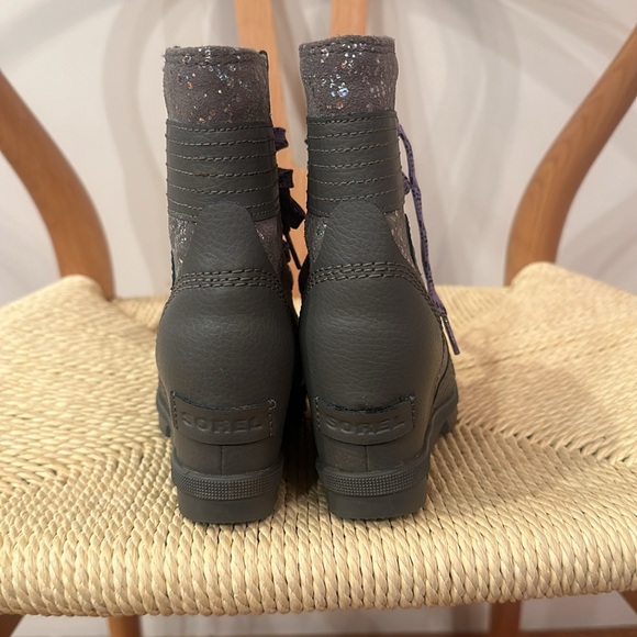 SOREL Lexie Wedge Boot size 1 - Picture 2 of 5